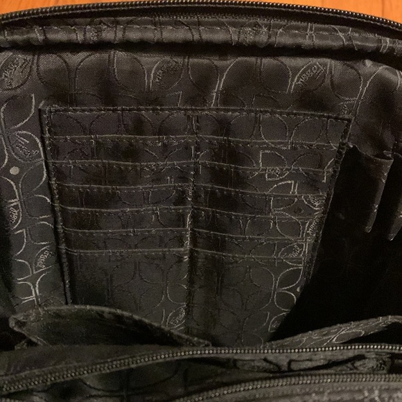 Vintage Black Leather Fossil Bag with Dividers and Pockets - Picture 7 of 8